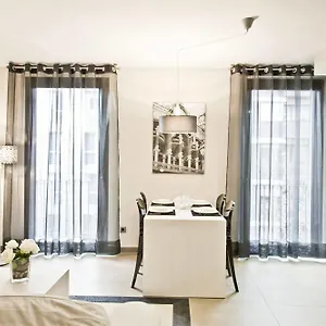  Apartment Up Bcn Spanien